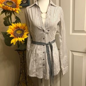 Topshop pinstripe button down shirt dress size 4